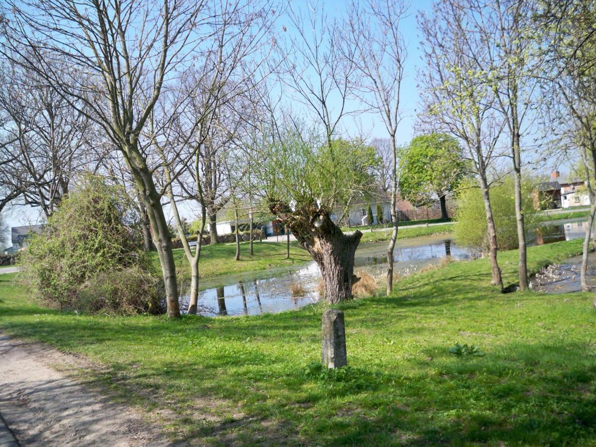 Willa Haeuschen Im Gruenen Jornstorf Zewnętrze zdjęcie